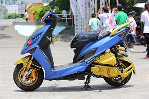 SYM JET POWER 125　湛藍的金色主張