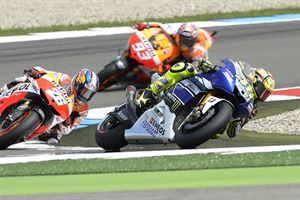 MotoGP Round7 inAssen, Holland    Rossi回歸睽違已久的冠軍寶座！
