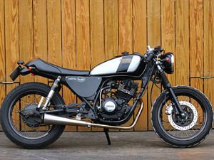 改裝秀－黑菲騎士YAMAHA SR150