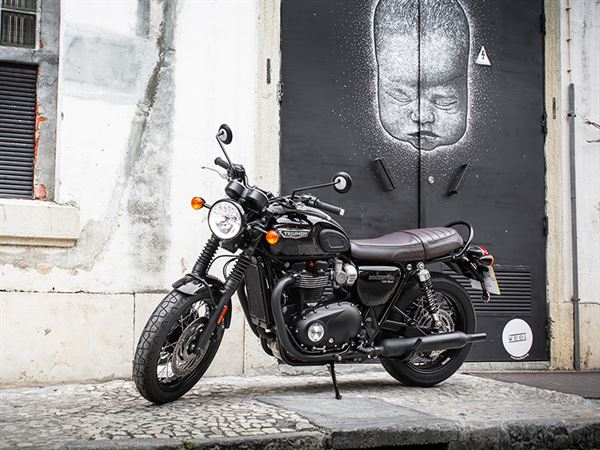 国外试乘triumph bonneville t120