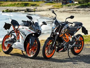 KTM250DUKE vs KTM RC250