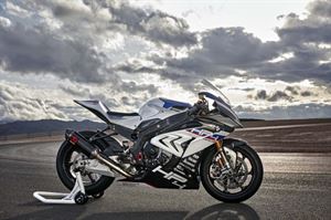 碳纖維版本 BMW HP4 RACE