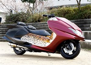 YAMAHA MAJESTY