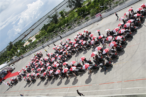 KYMCO AK550百位車主大鵬灣尊貴交車特典