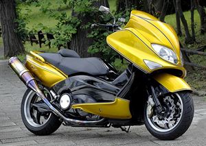 YAMAHA TMAX