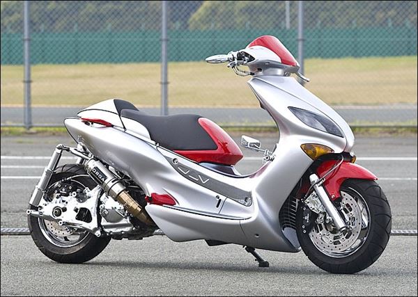 摩托車雜誌 資訊網 Yamaha Maxster