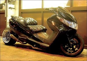 SUZUKI SKYWAVE TYPE-S