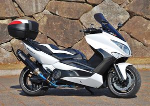 YAMAHA TMAX