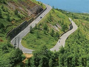 重機山路過彎技巧-髮夾彎篇