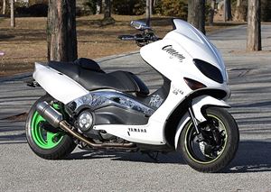 YAMAHA TMAX