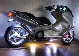 YAMAHA TMAX