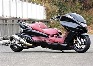YAMAHA MAJESTY