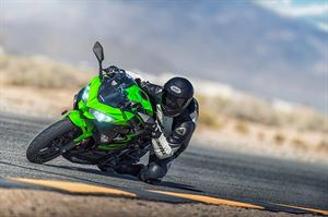 KAWASAKI NINJA400