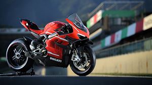 全球僅限量500台，SUPERLEGGERA V4 抵台亮相！