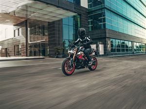 2021 BMW G310R